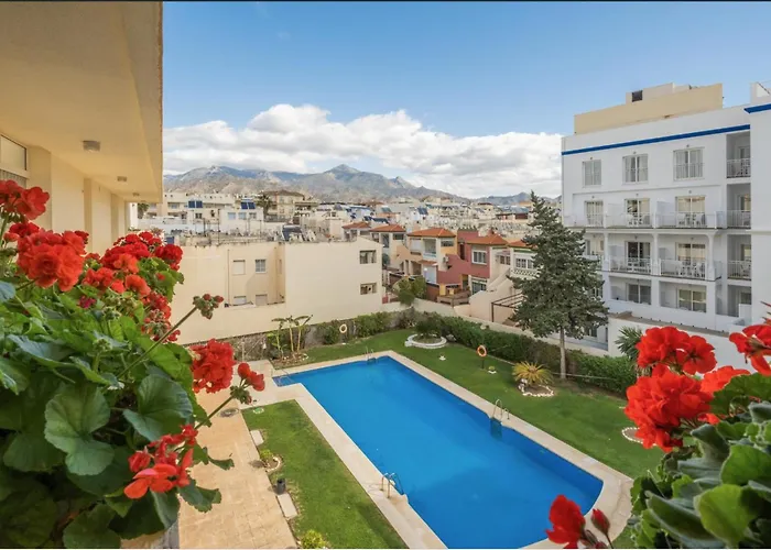 5 Chaparil Beach, Flat 3 With Sea Views *