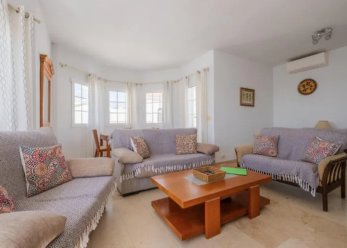 5 Chaparil Beach, Flat 3 With Sea Views